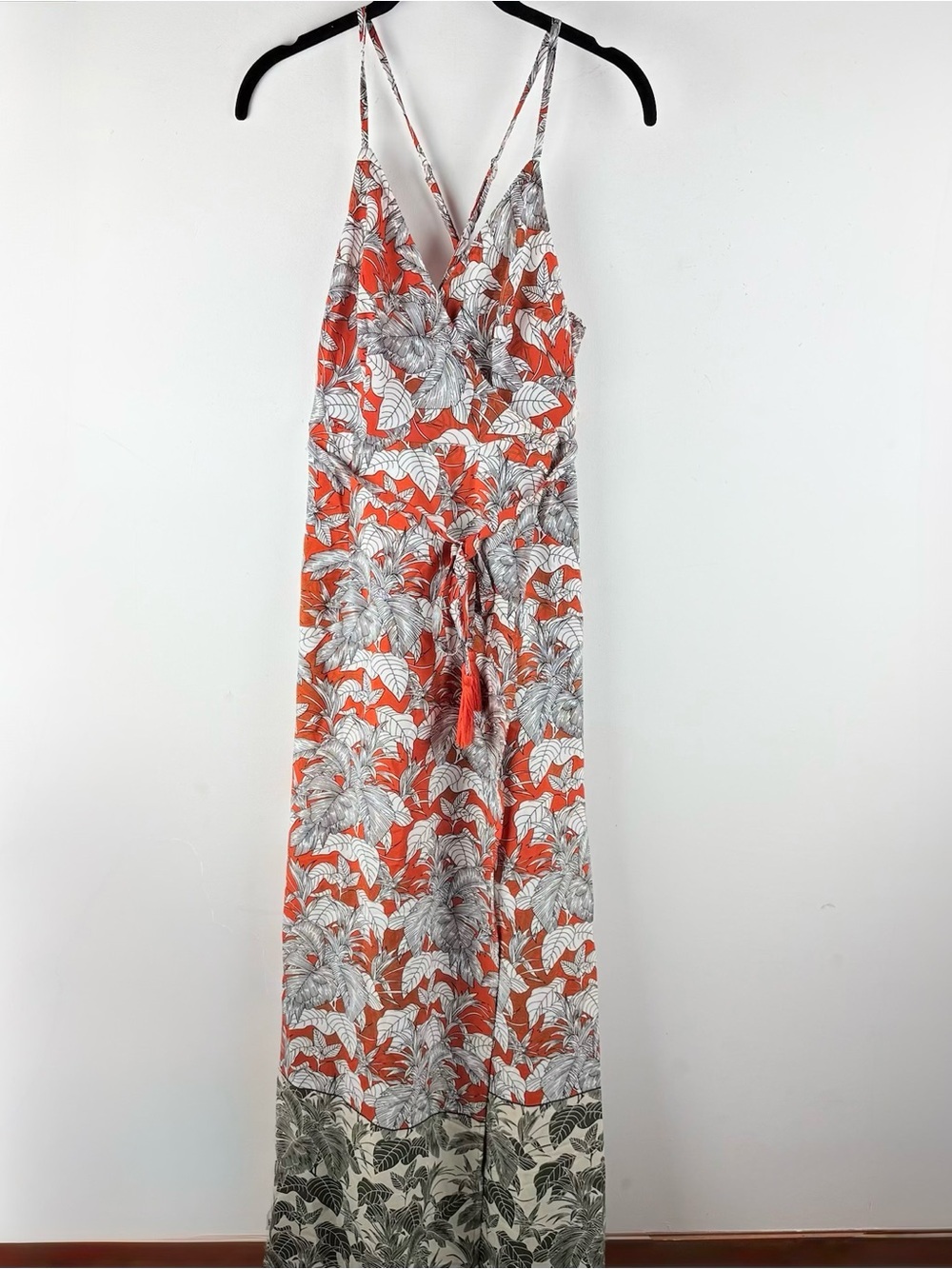 Women’s Tropical Leaf Tassel Maxi Dress Medium Vacation Beach Flowy